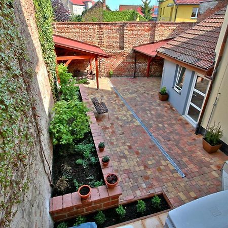 Penzion Na Valech Hodonín Exterior foto